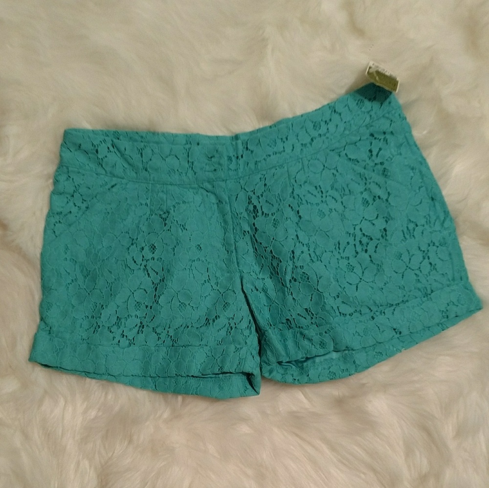 Dressy lacey shorts